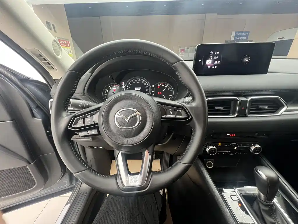 MAZDA CX 5
