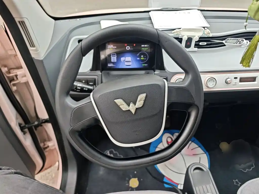 Wuling MINIEV — миниатюра 11