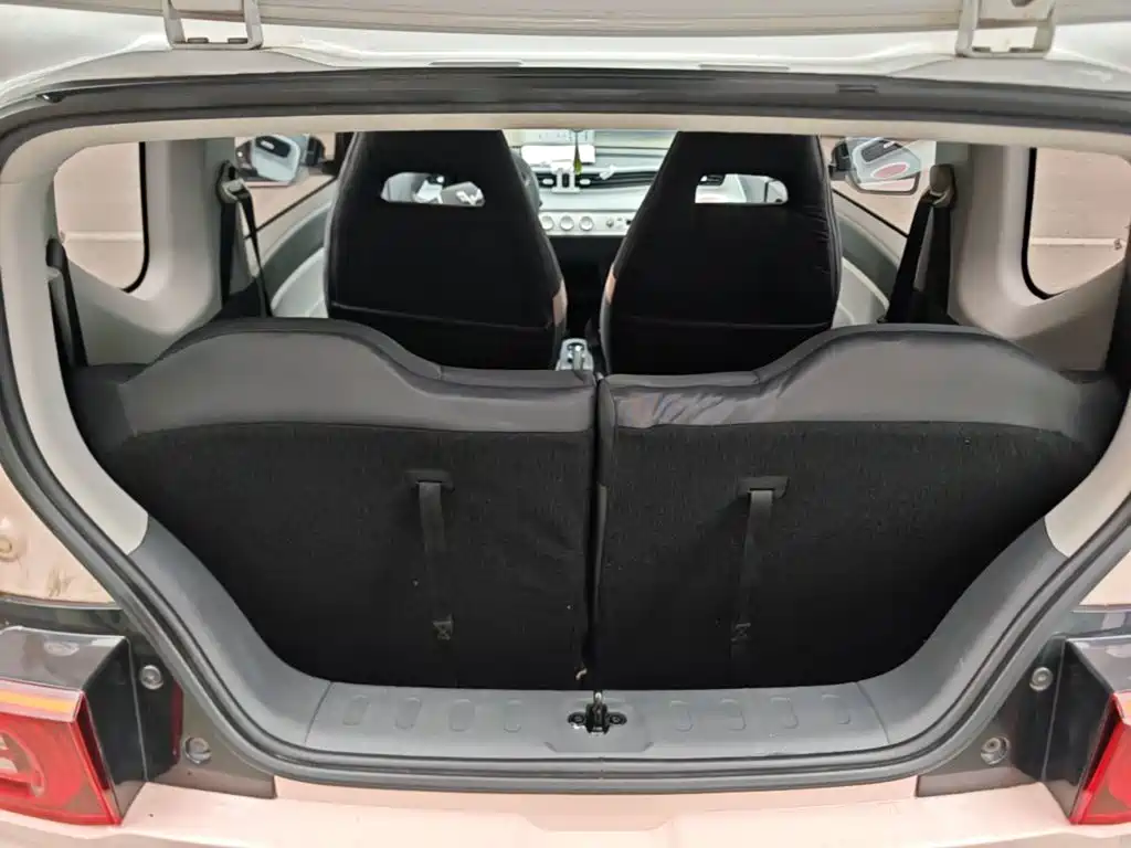 Wuling MINIEV — миниатюра 19