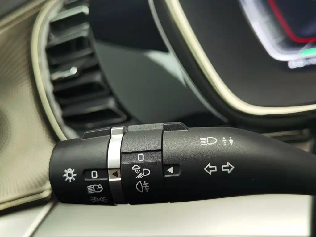 BYD Han — миниатюра 21