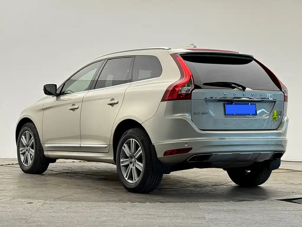 Volvo XC60 — миниатюра 4