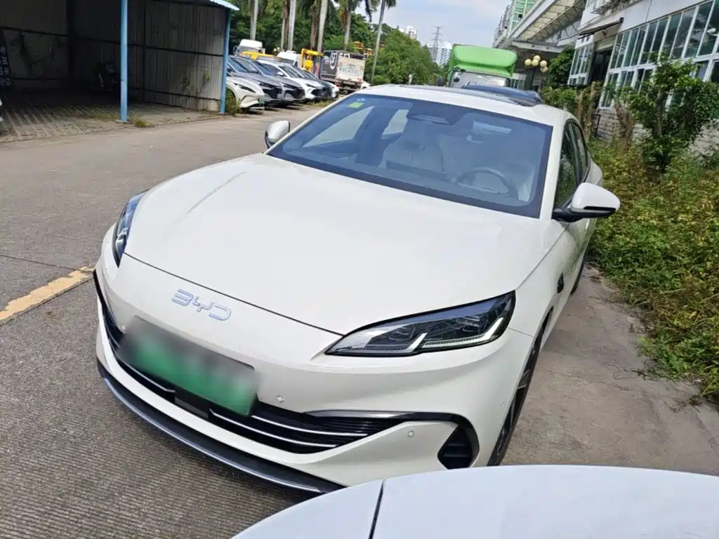 BYD Seal 06 — миниатюра 2