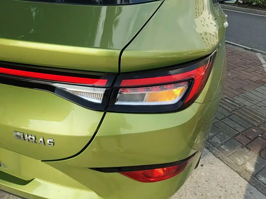 JAC A5 — миниатюра 8