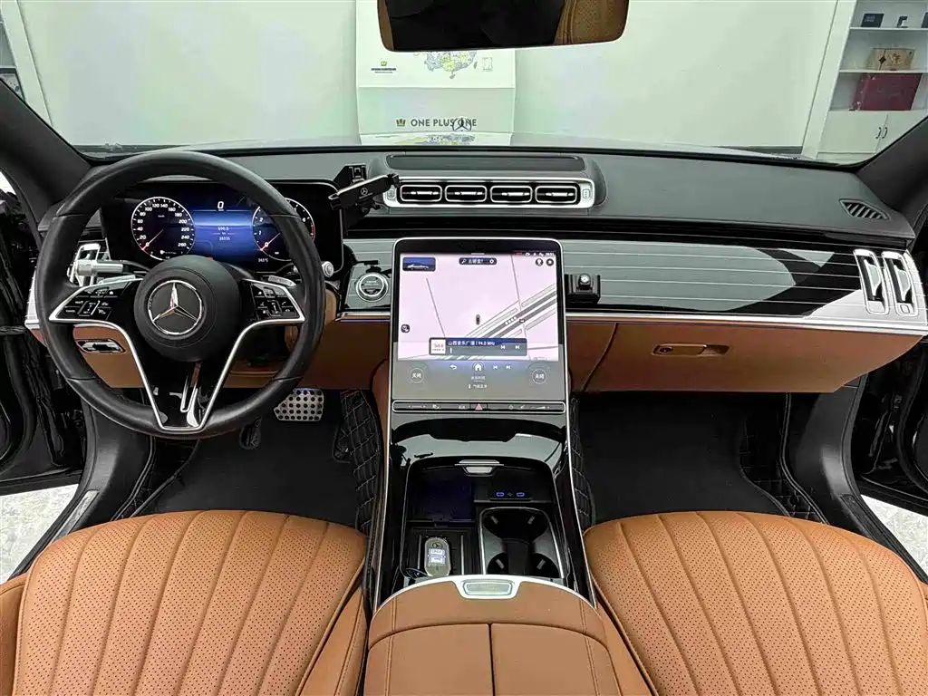Mercedes-Benz S-Class — миниатюра 13