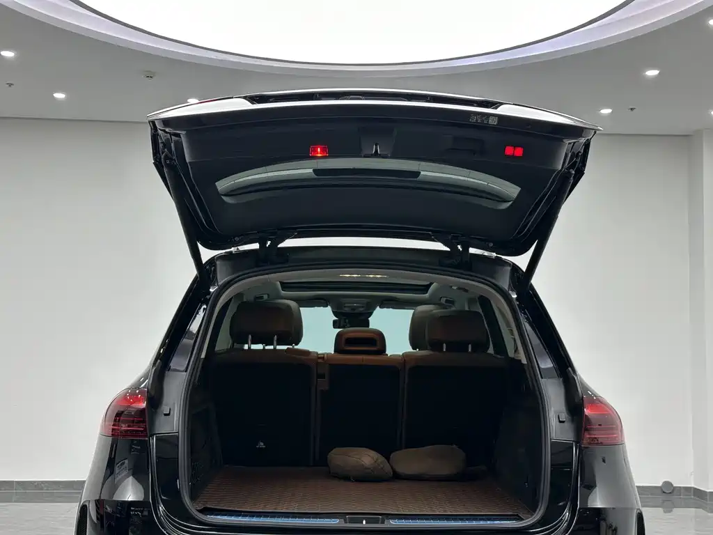Mercedes-Benz GLE (Import) — миниатюра 29