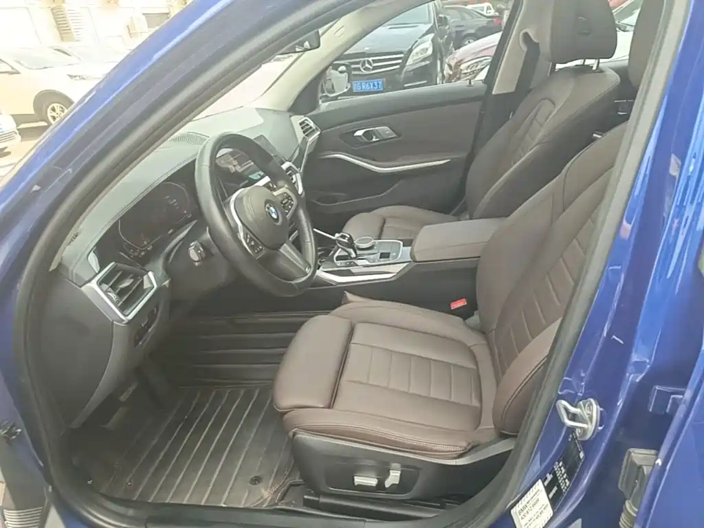 BMW 3 Series — миниатюра 15