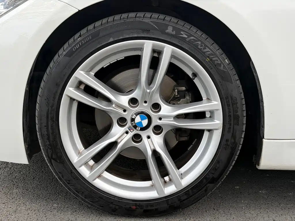 BMW 3 Series — миниатюра 12