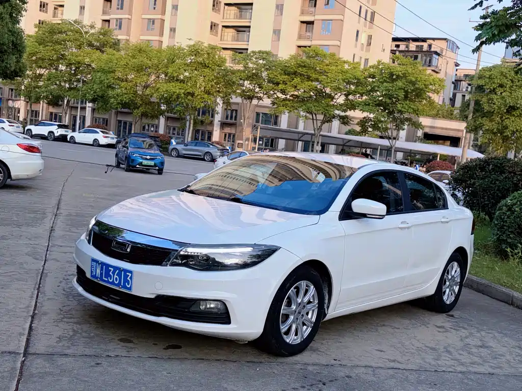Qoros Qoros 3 2020