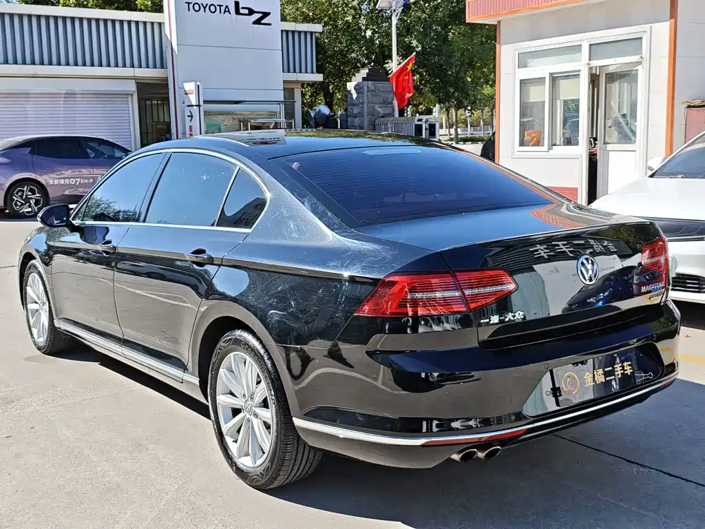 Volkswagen Magotan — миниатюра 2