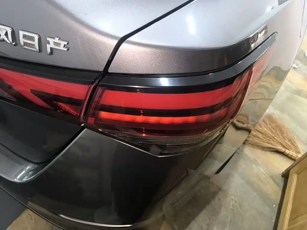 Nissan Sylphy — миниатюра 8