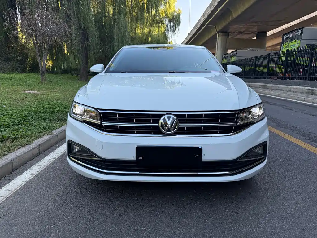 Volkswagen Bora — миниатюра 2