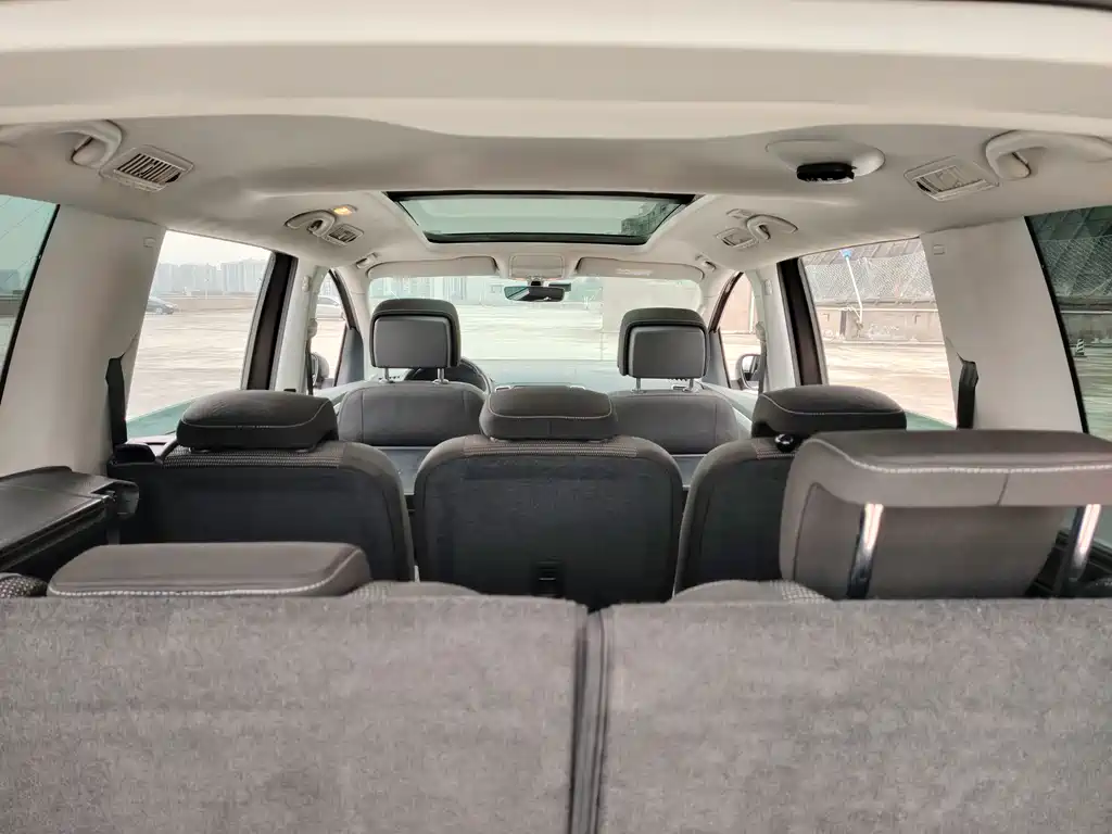 Volkswagen Sharan — миниатюра 15