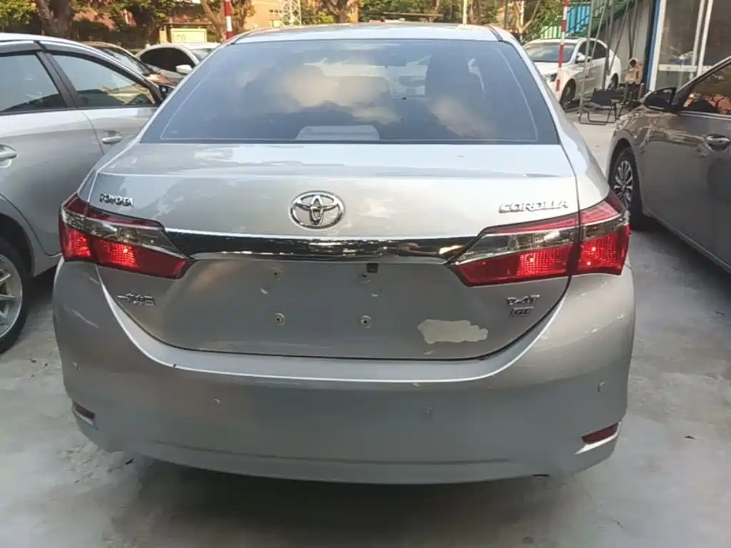 Toyota Corolla — миниатюра 6