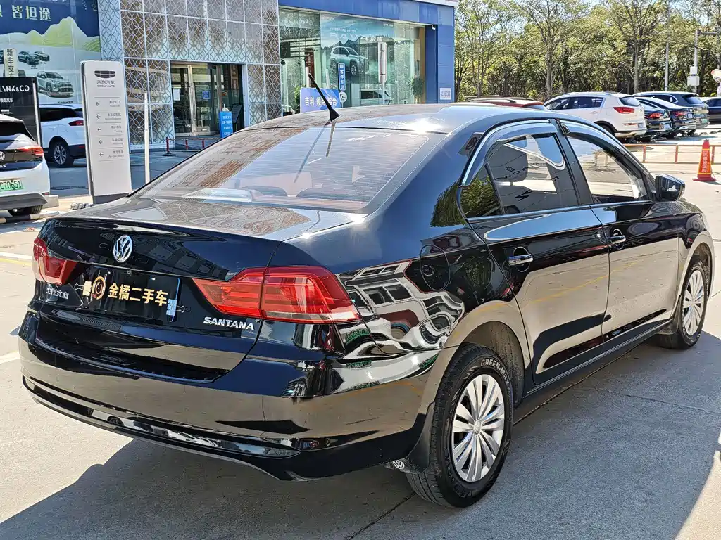 Volkswagen Santana — миниатюра 17