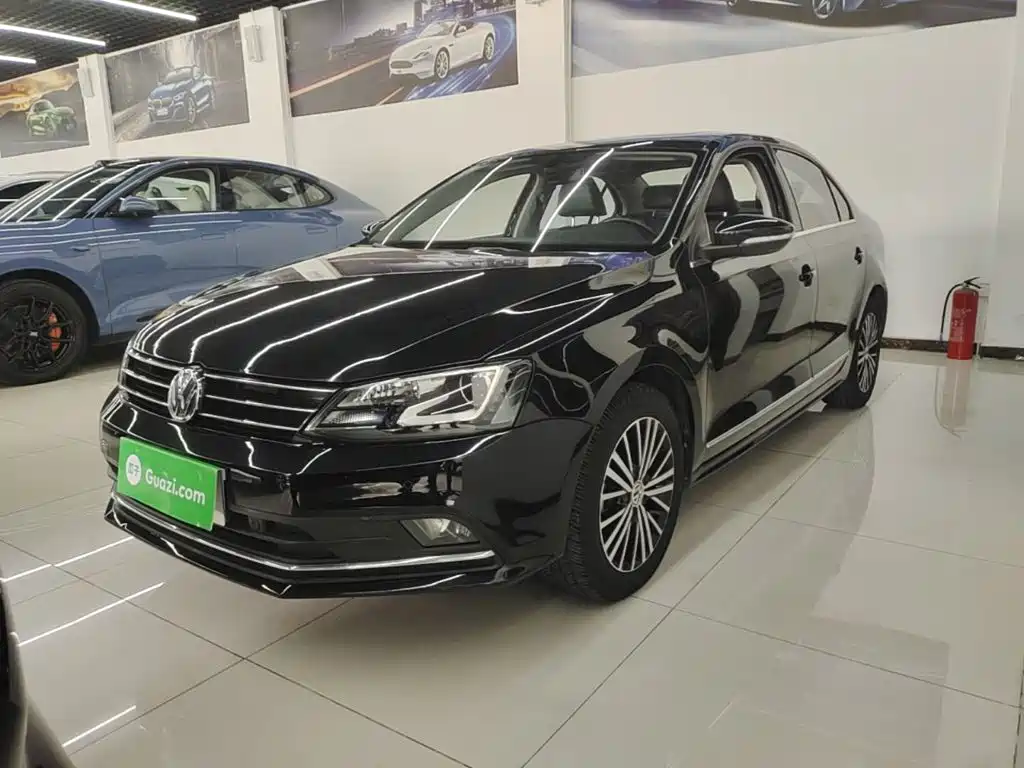 Volkswagen Sagitar — миниатюра 2