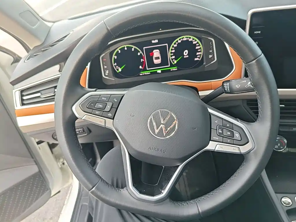 Volkswagen Bora — миниатюра 11