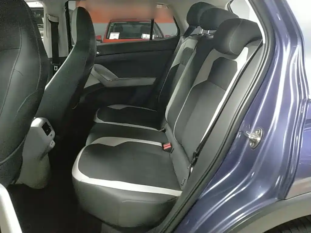 Volkswagen T-Cross — миниатюра 17