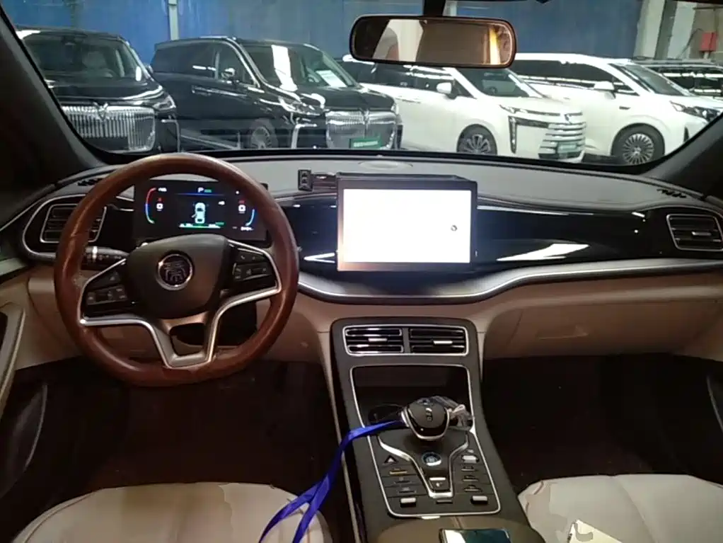BYD Qin PLUS — миниатюра 10