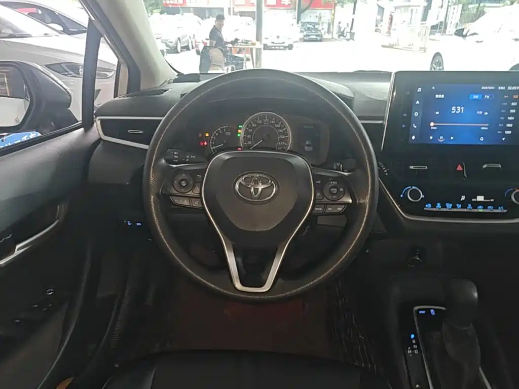 Toyota Corolla — миниатюра 11