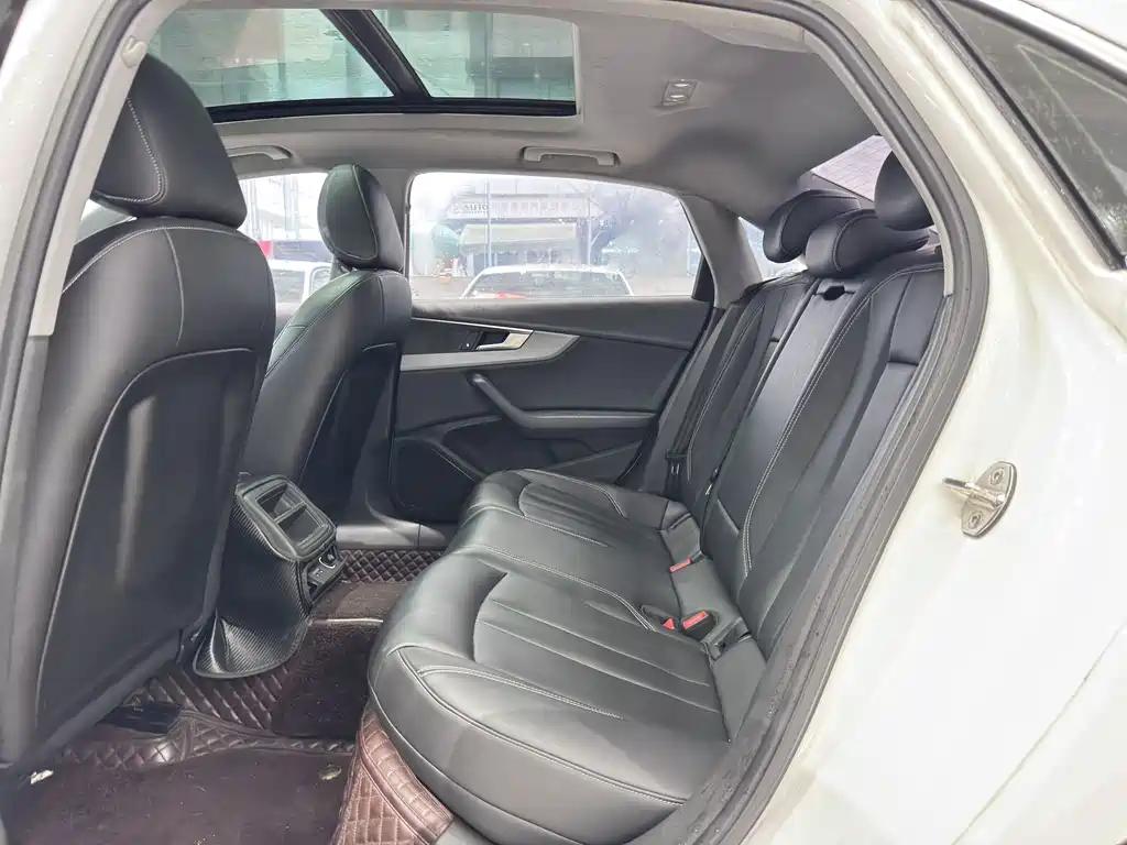 Audi A4L — миниатюра 9