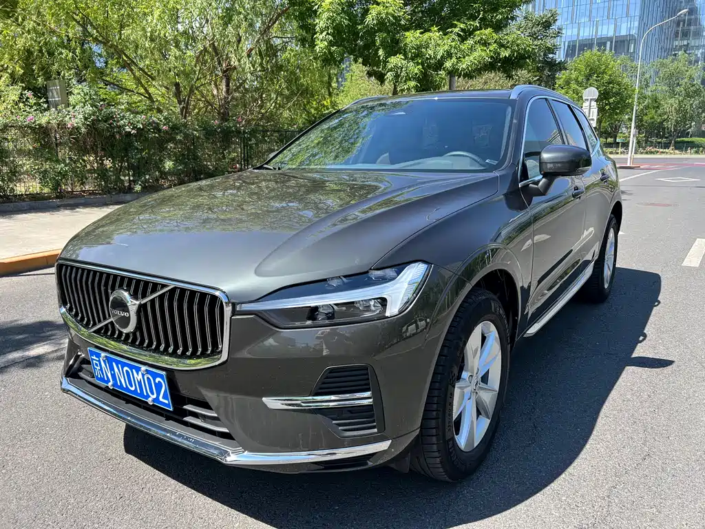 Volvo XC60 2022