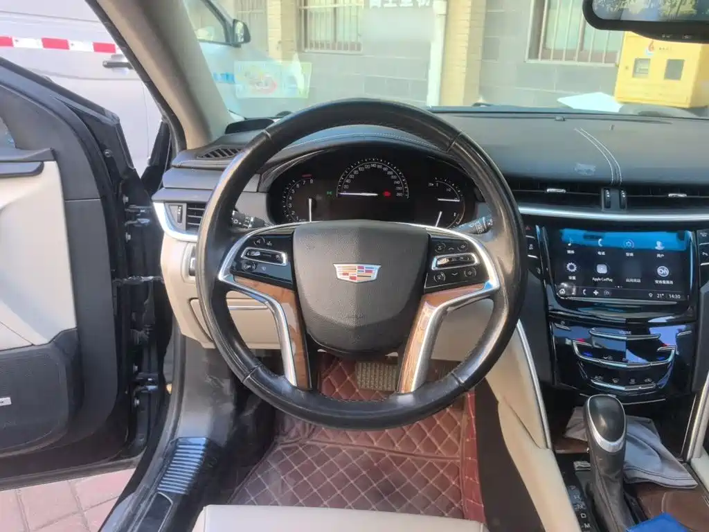 Cadillac XTS — миниатюра 6