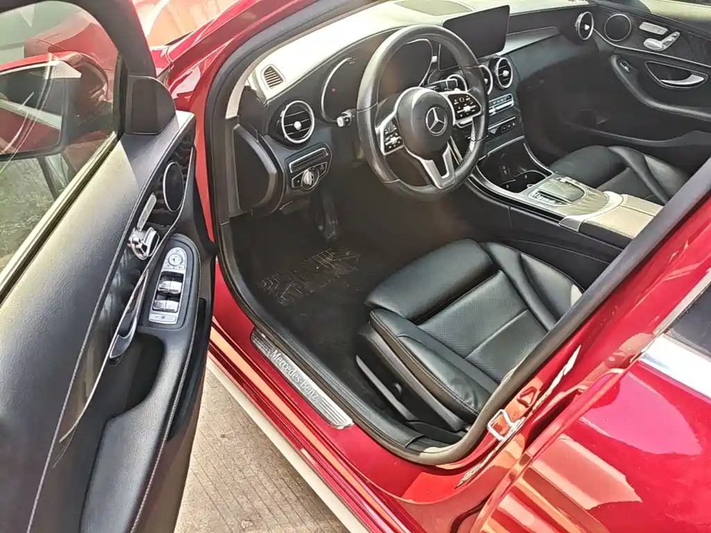 Mercedes-Benz C-Class — миниатюра 16