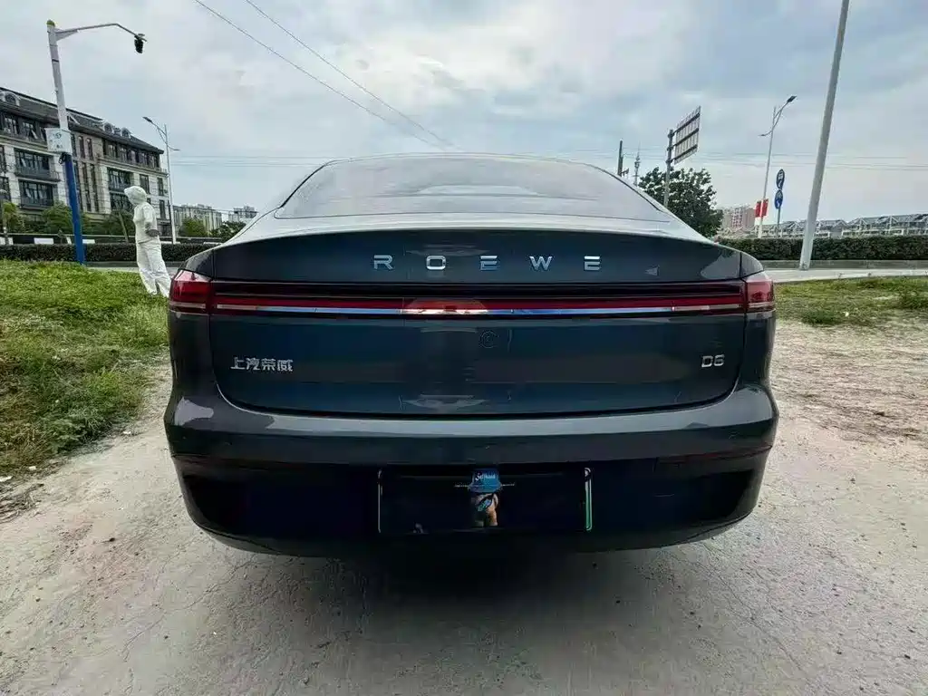 Roewe D6 — миниатюра 8
