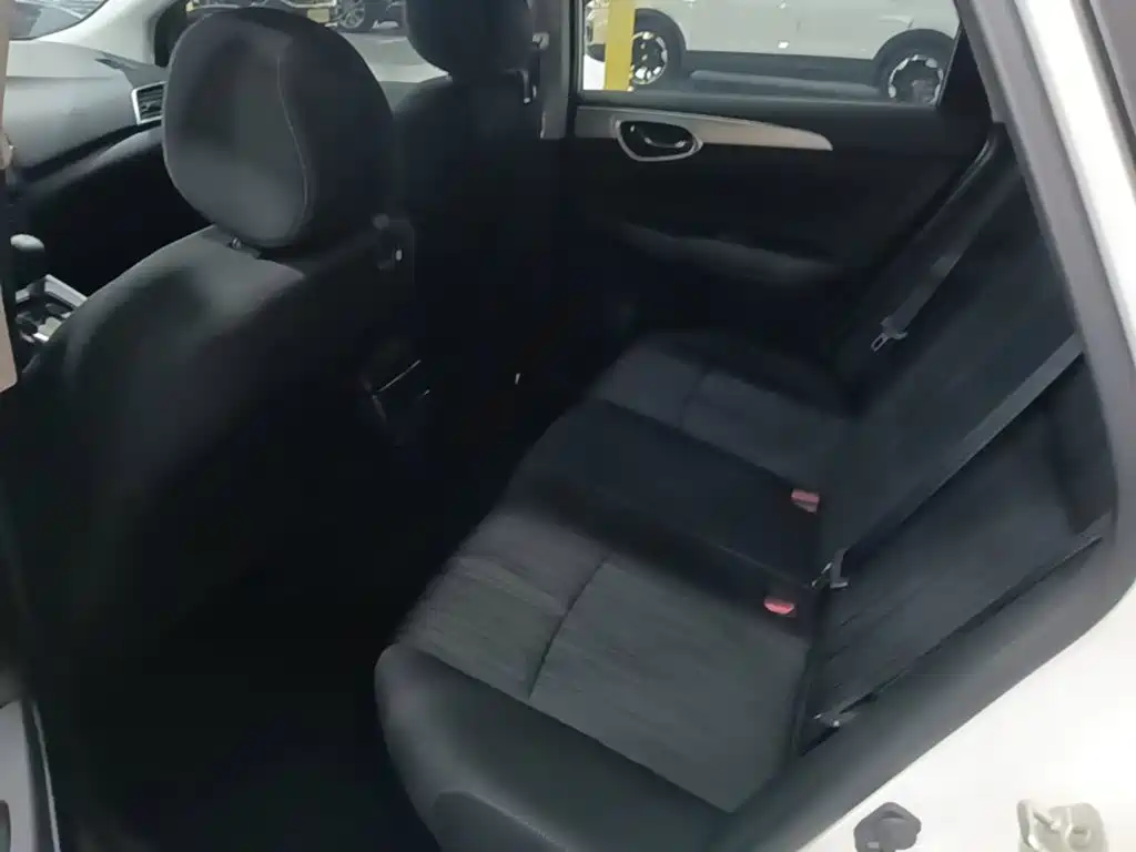 Nissan Sylphy — миниатюра 17