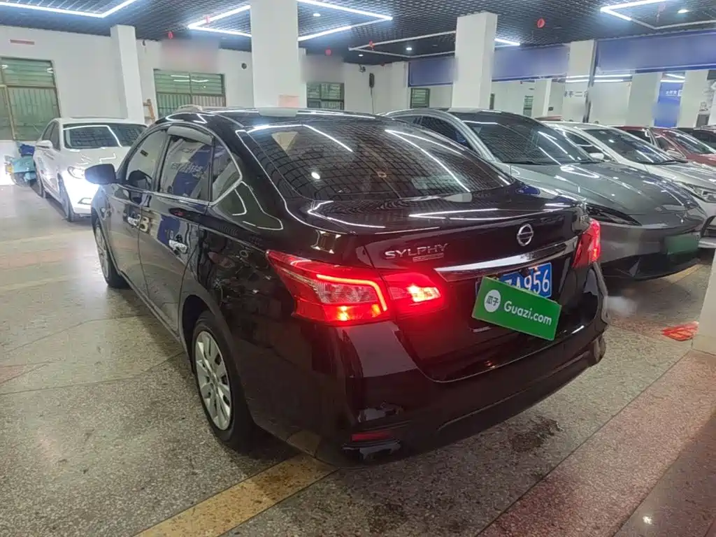Nissan Sylphy — миниатюра 5