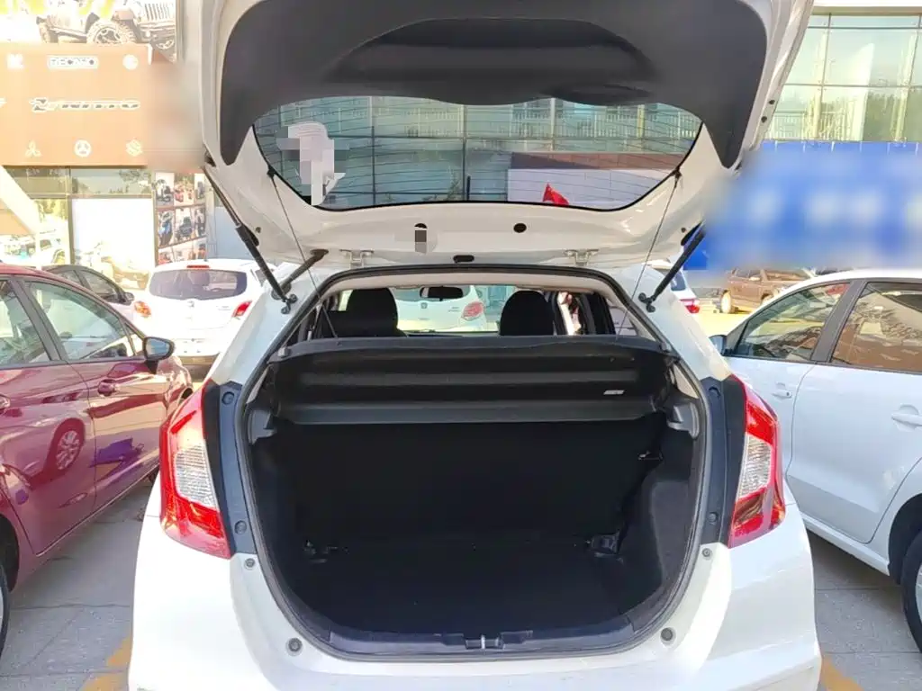 Honda Fit — миниатюра 19