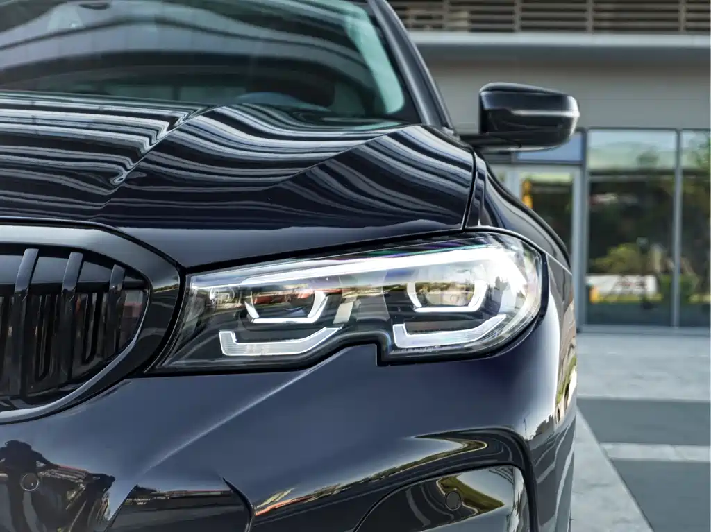BMW 3 Series — миниатюра 2