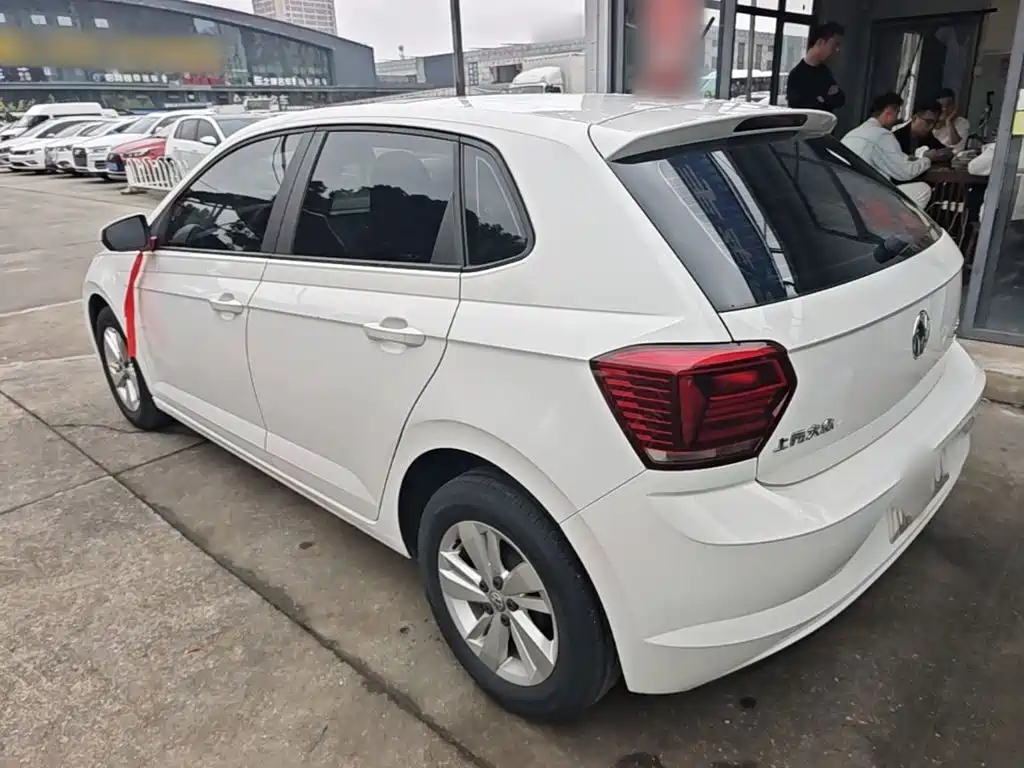 Volkswagen Polo — миниатюра 5
