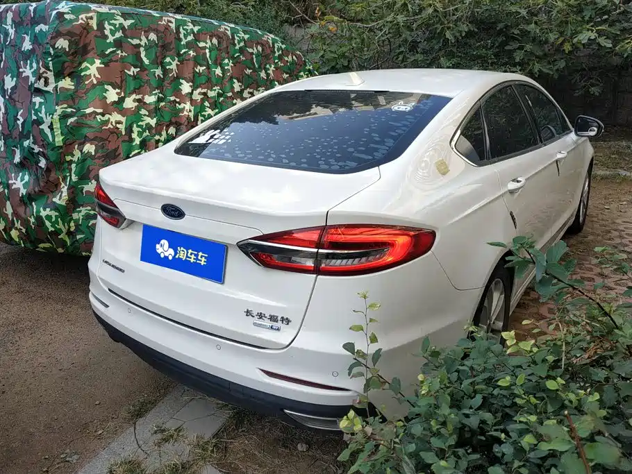 Ford Mondeo — миниатюра 3