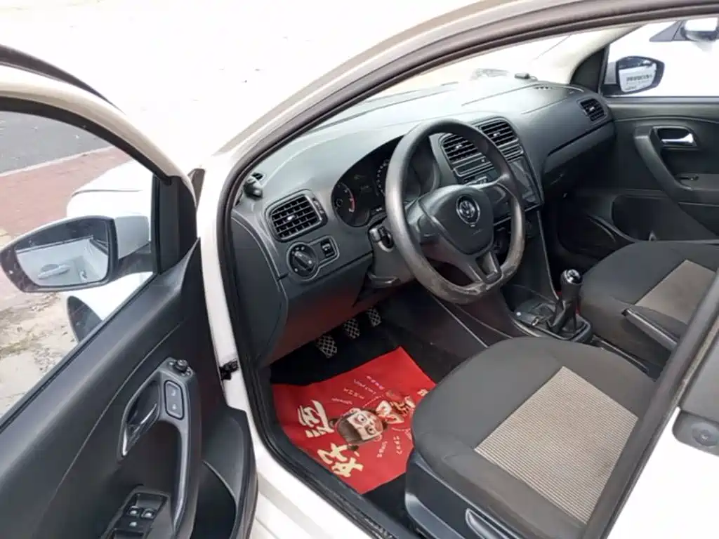 Volkswagen Polo — миниатюра 16