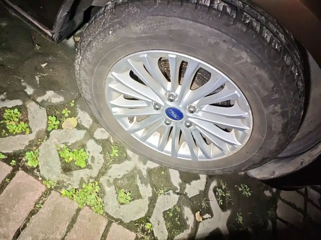 Ford Escort — миниатюра 24