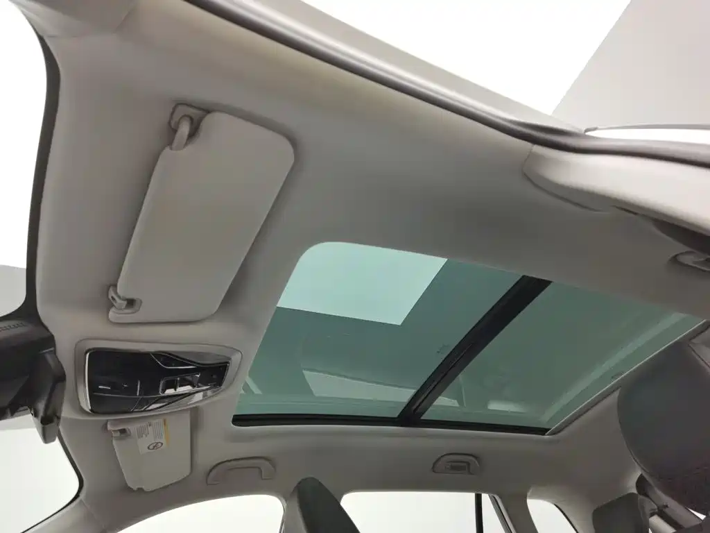 Ford Equator Sport — миниатюра 14