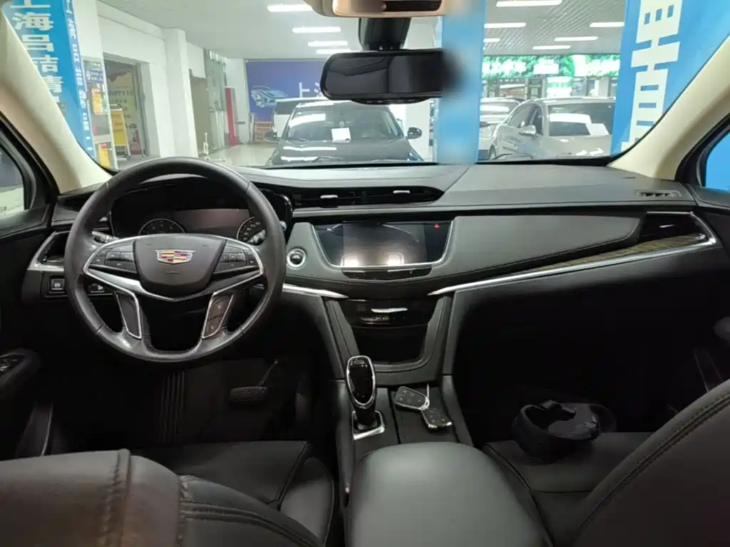 Cadillac XT5 — миниатюра 10