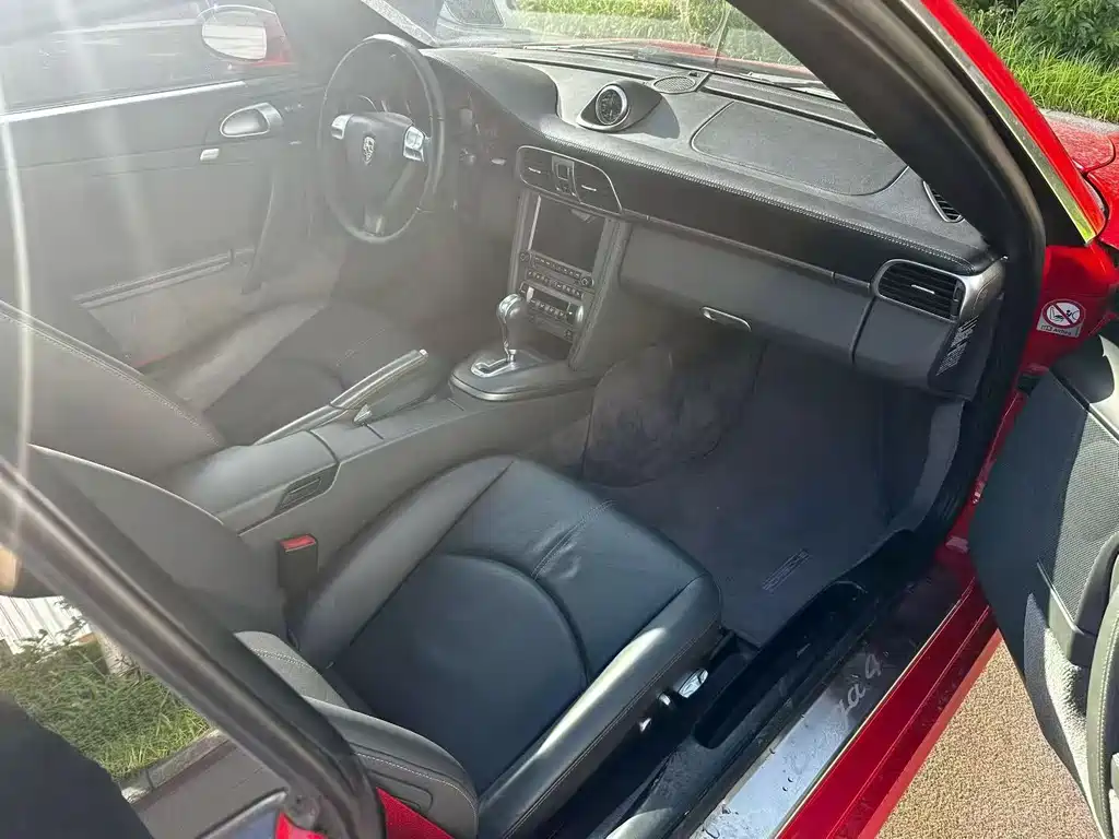 Porsche 911 2006 Targa 4 3.6L