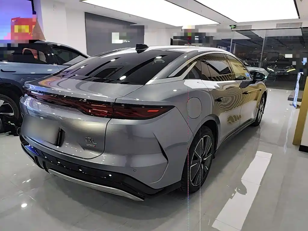 BYD Han L — миниатюра 7