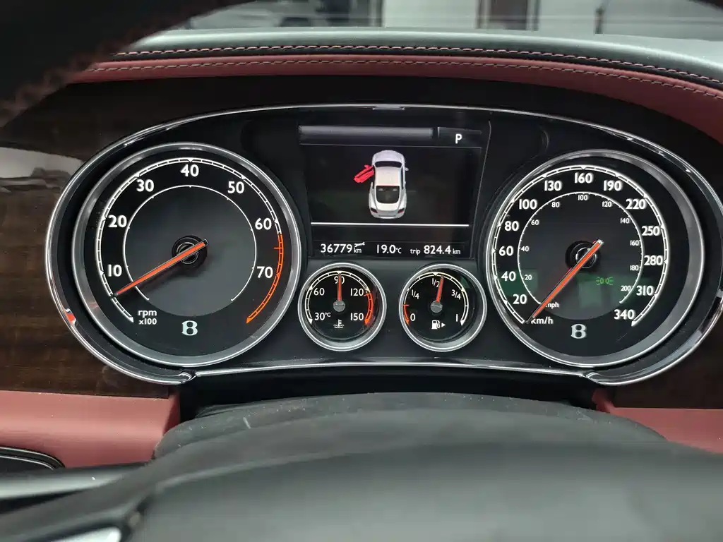 Bentley Continental — миниатюра 6