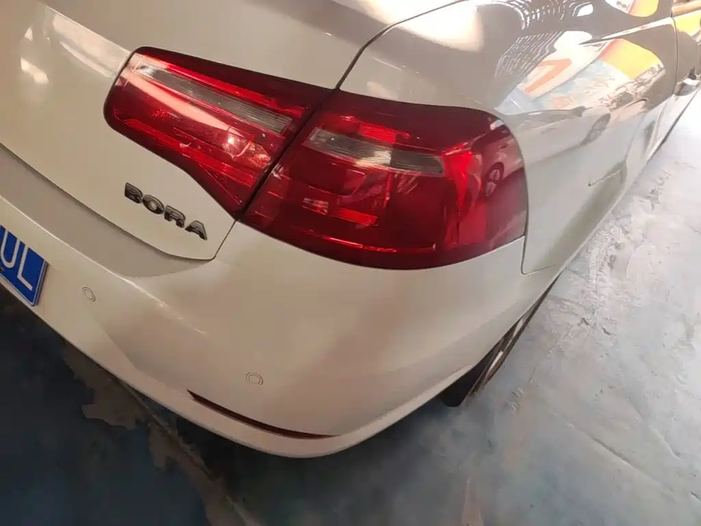 Volkswagen Bora — миниатюра 8