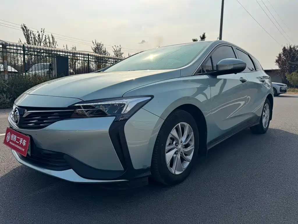 Buick Velite 6