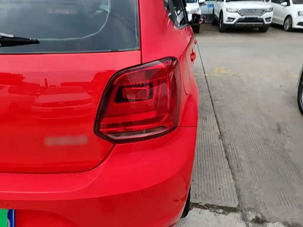 Volkswagen Polo — миниатюра 8