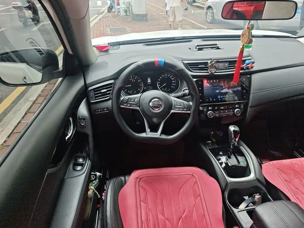 Nissan X-Trail — миниатюра 11
