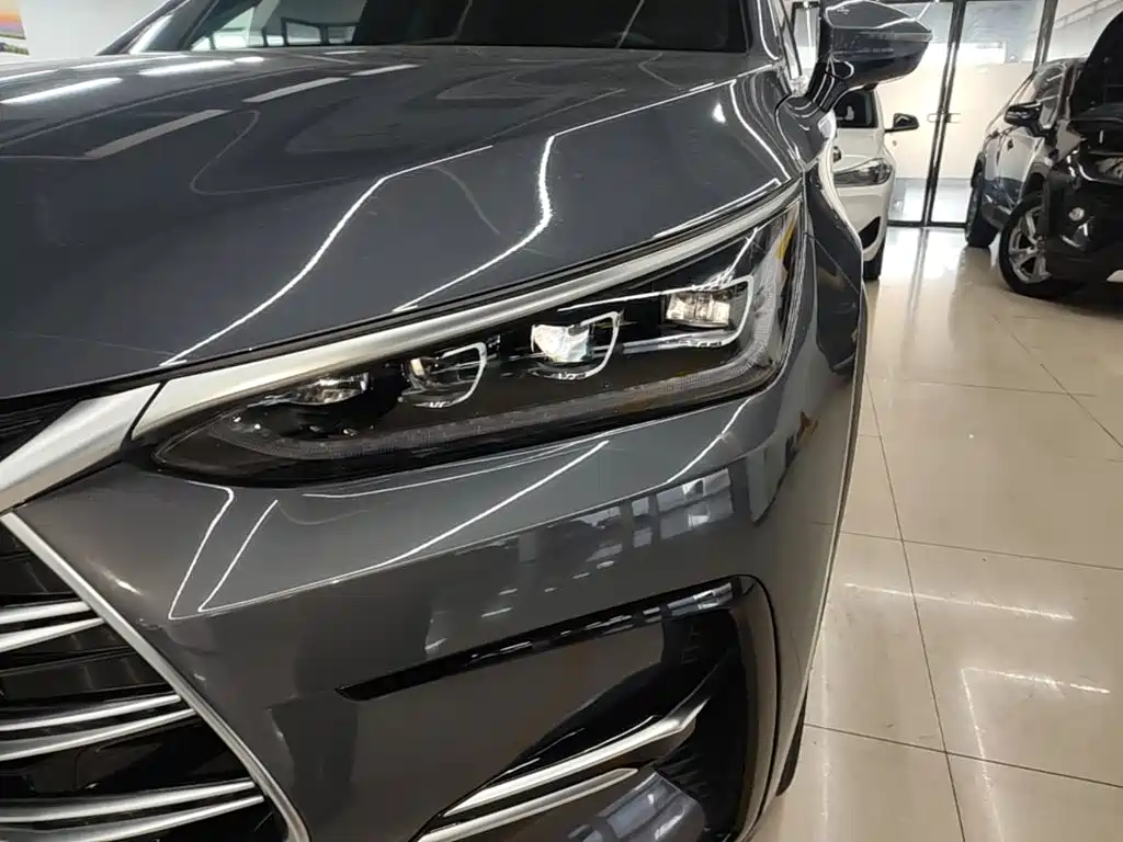 BYD Tang New Energy — миниатюра 24