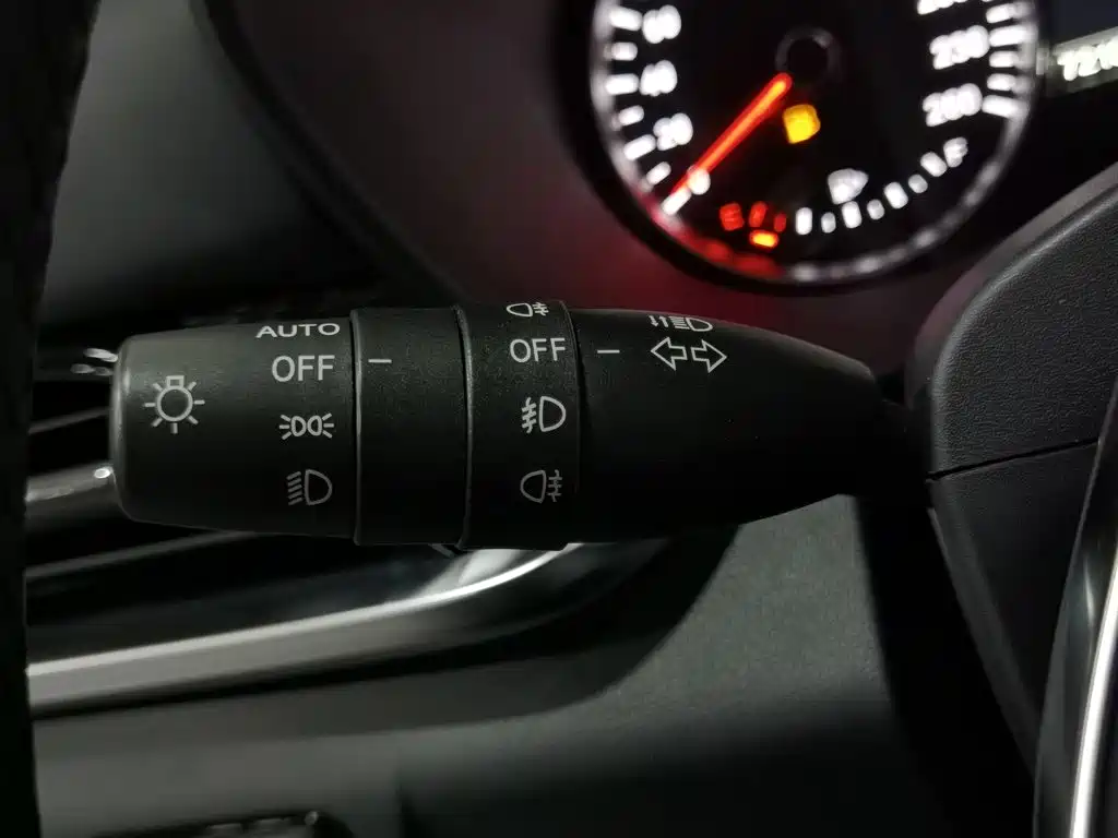 Zhonghua V7 — миниатюра 21