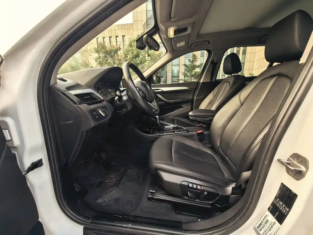 BMW X1 — миниатюра 8