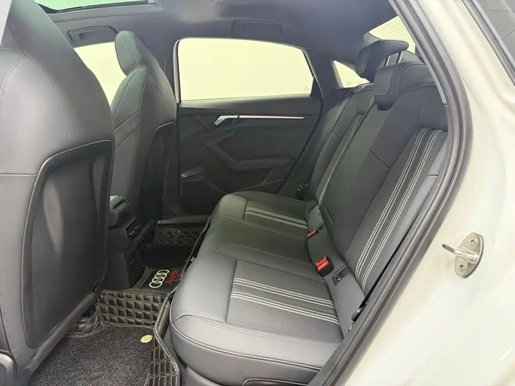 Audi A3 — миниатюра 9