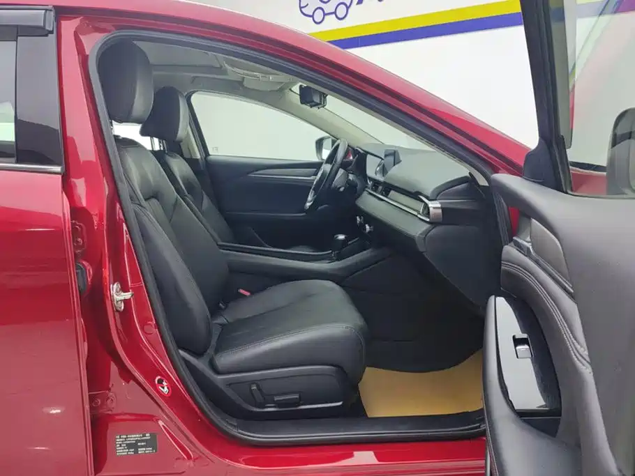 Mazda Atenza — миниатюра 8